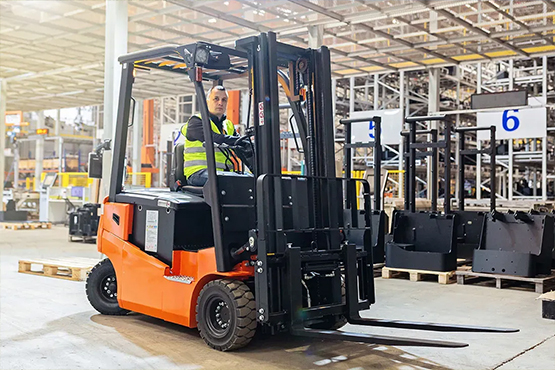 Forklift & Material Handling